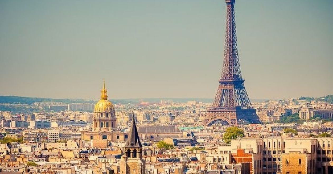 April in Paris - How to Pack for a trip to Paris | Blog | Lingerie Française