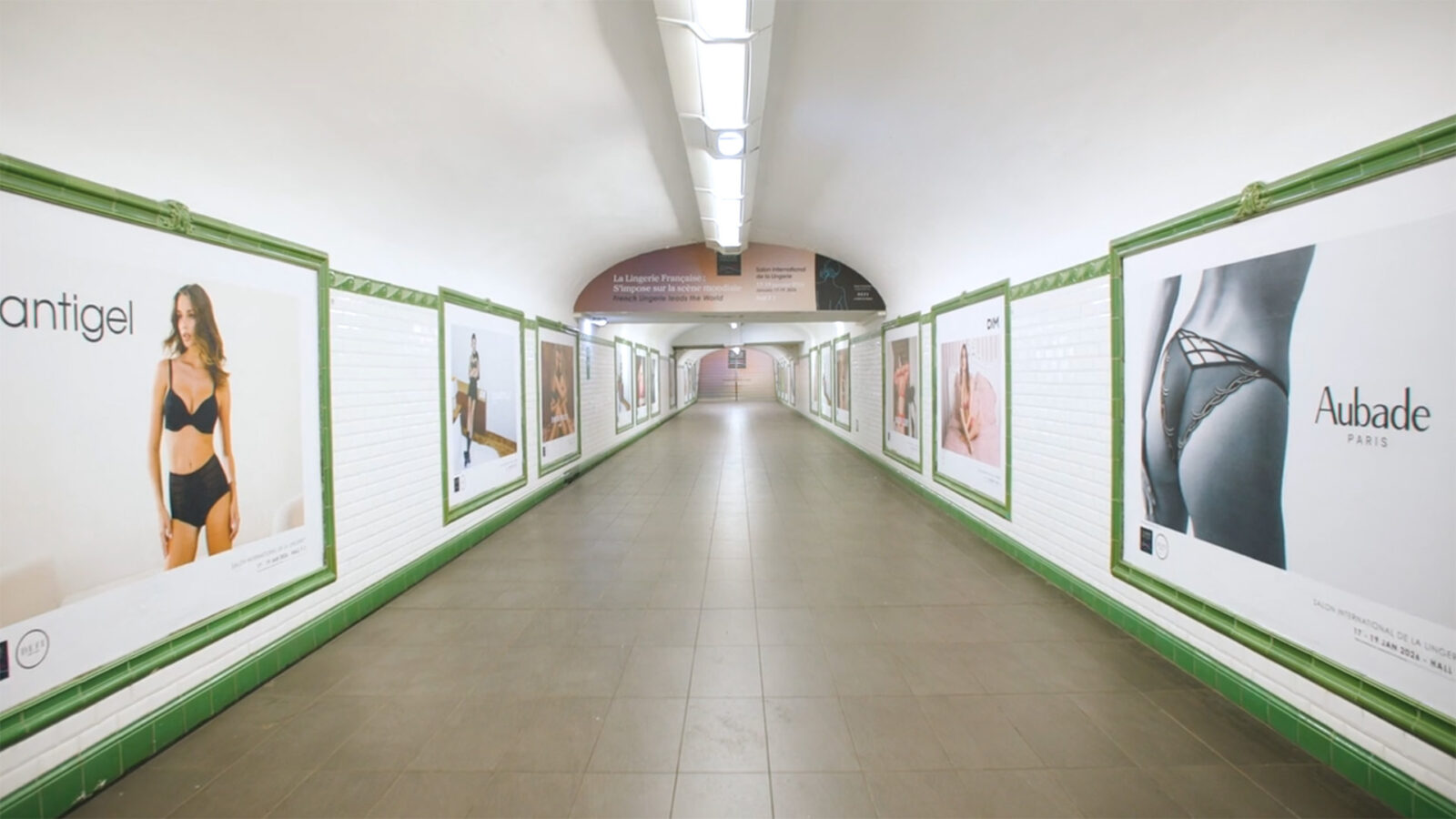 La Lingerie Française s’affiche dans le métro parisien